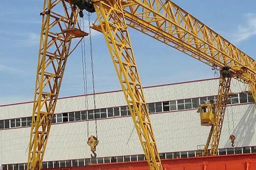 如何做MH型桁架式龍門起重機(jī)防銹處理工作？